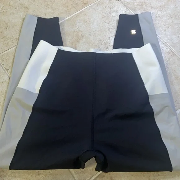 SWEATY BETTY POWER HIGH RISE 7/8 Workout Legging size XL - Picture 4 of 6